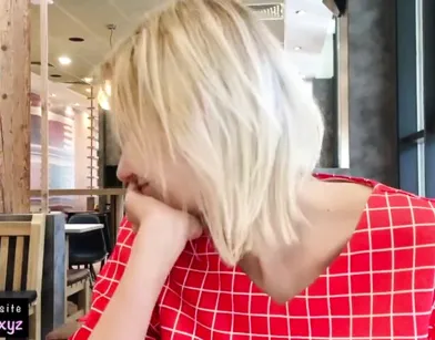 Познакомились в Тиндере и решили встретиться в реале - с разговорами