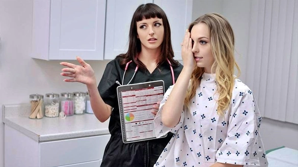 Пришла на медосмотр к врачу-извращенцу и озабоченной медсестре