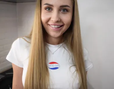 Секс на кухне со своей будущей невестой