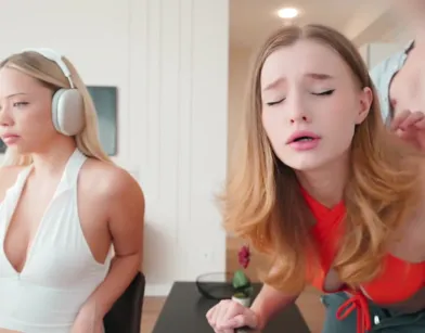 Не сдержался и трахнул молодую подругу жены